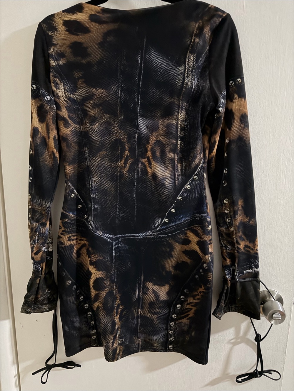 Long Sleeve Animal Print Bodycon Dress - Black & Brown - Picture 2 of 2